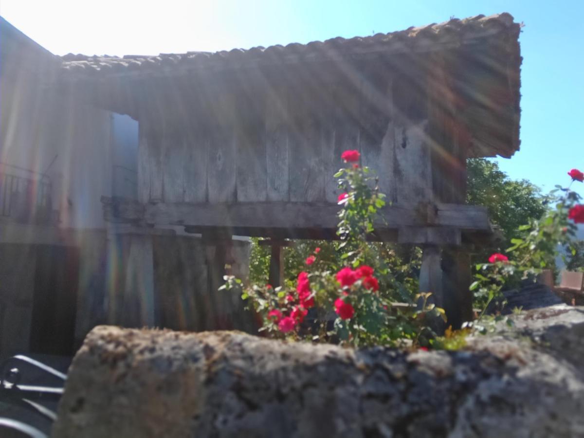 La Cruz de Favila Onís Exterior foto